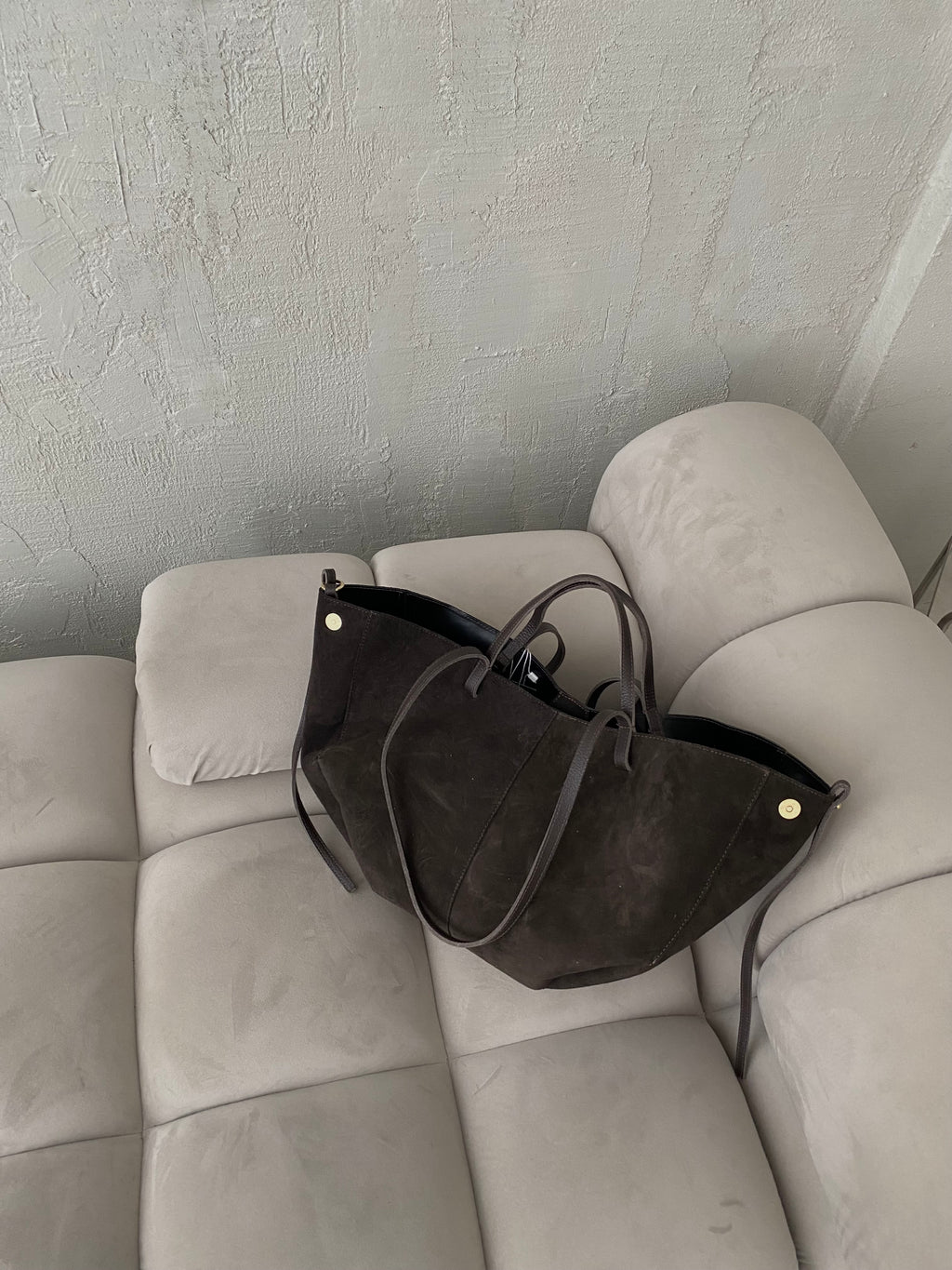 Natūralios verstos odos rankinė “Suede Classic Bag Brown”