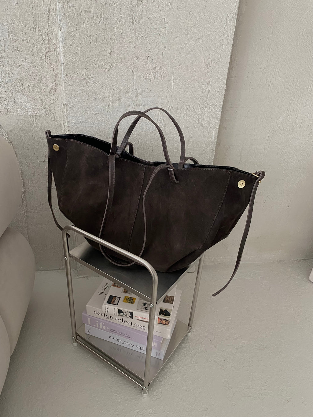 Natūralios verstos odos rankinė “Suede Classic Bag Brown”