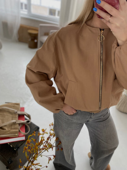 Beige oversize bomberis „Harper Oversized Bomber“