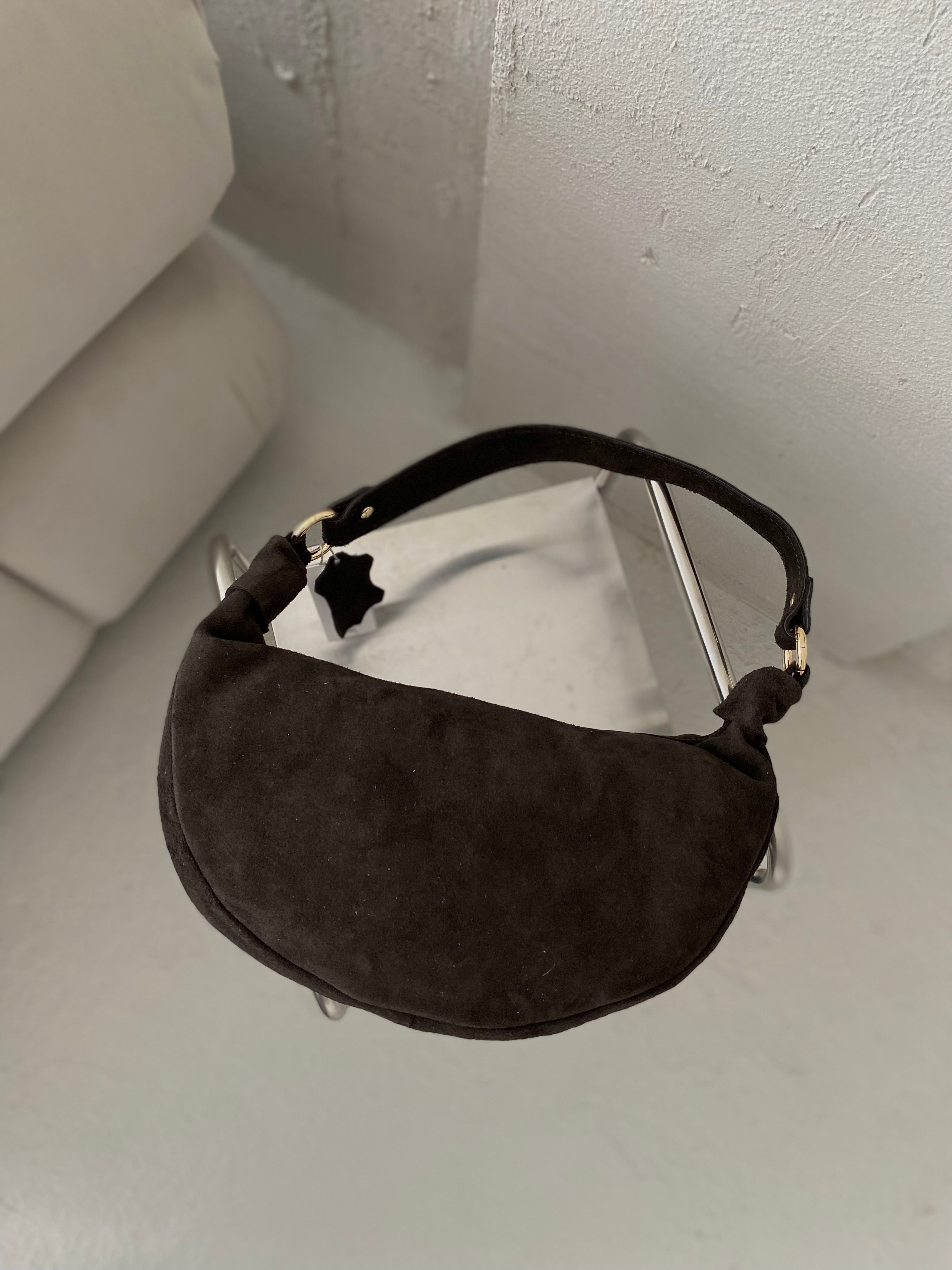 Natūralios verstos odos rankinė „Oli Choco“