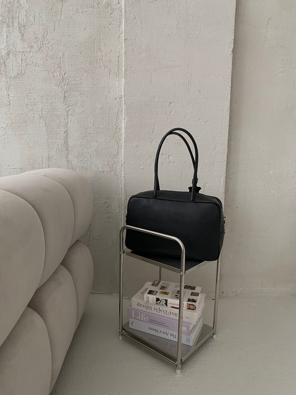 Natūralios odos rankinė „Emma Black Soft“