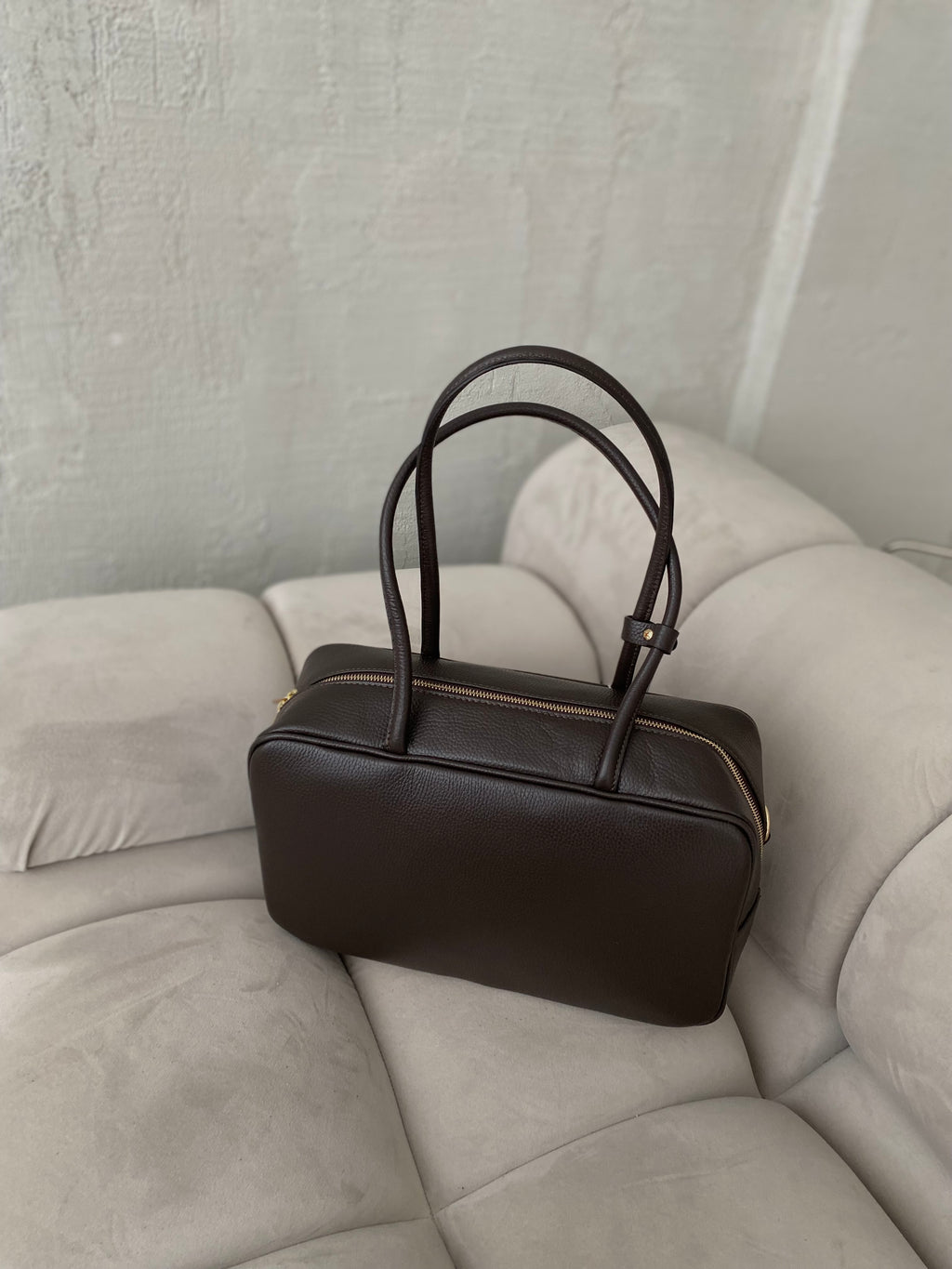 Natūralios odos rankinė „Emma Choco“