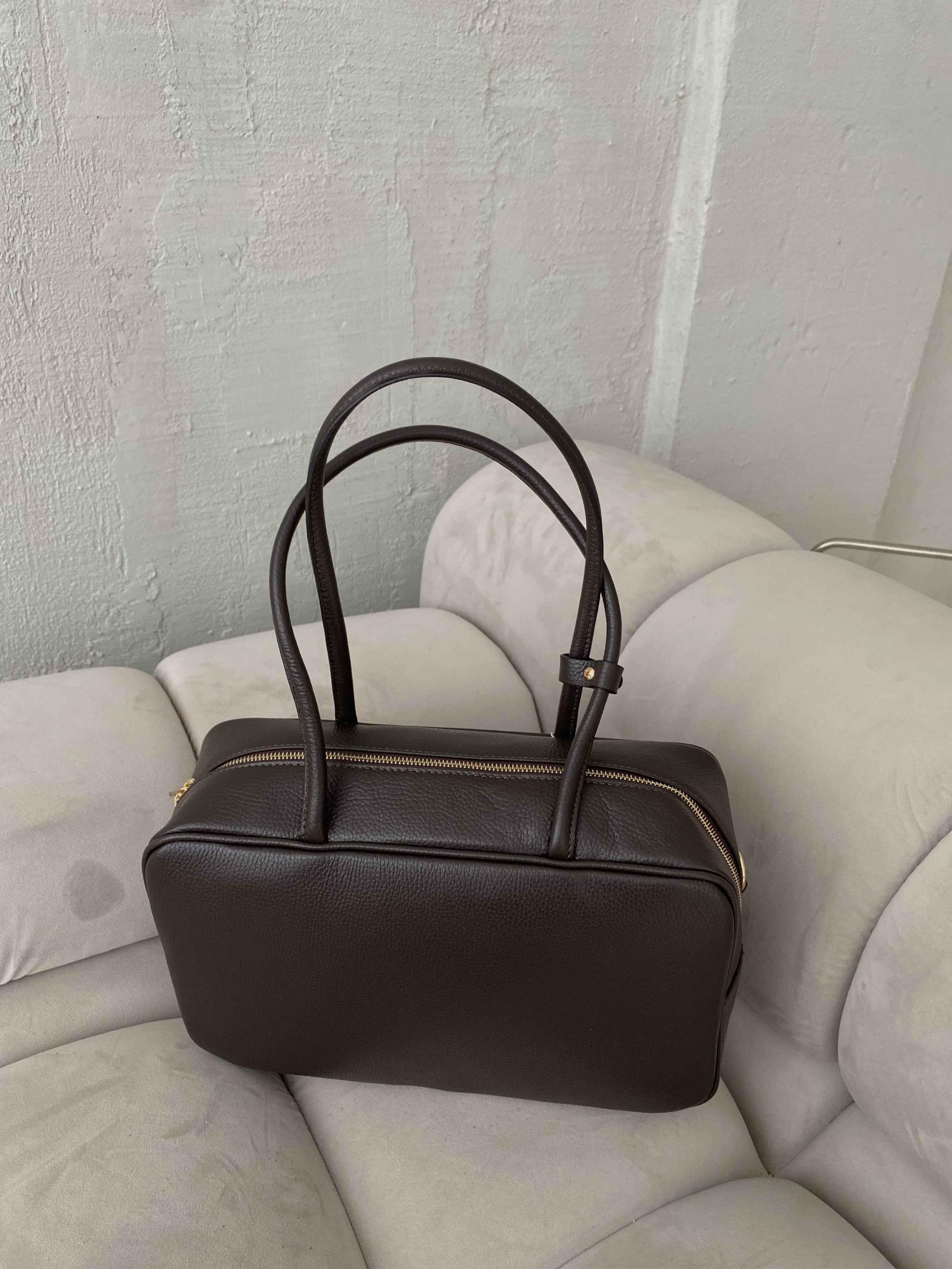 Natūralios odos rankinė „Emma Choco“