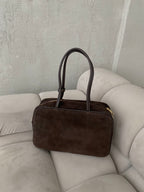 Natūralios verstos odos rankinė „Emma Choco Soft“