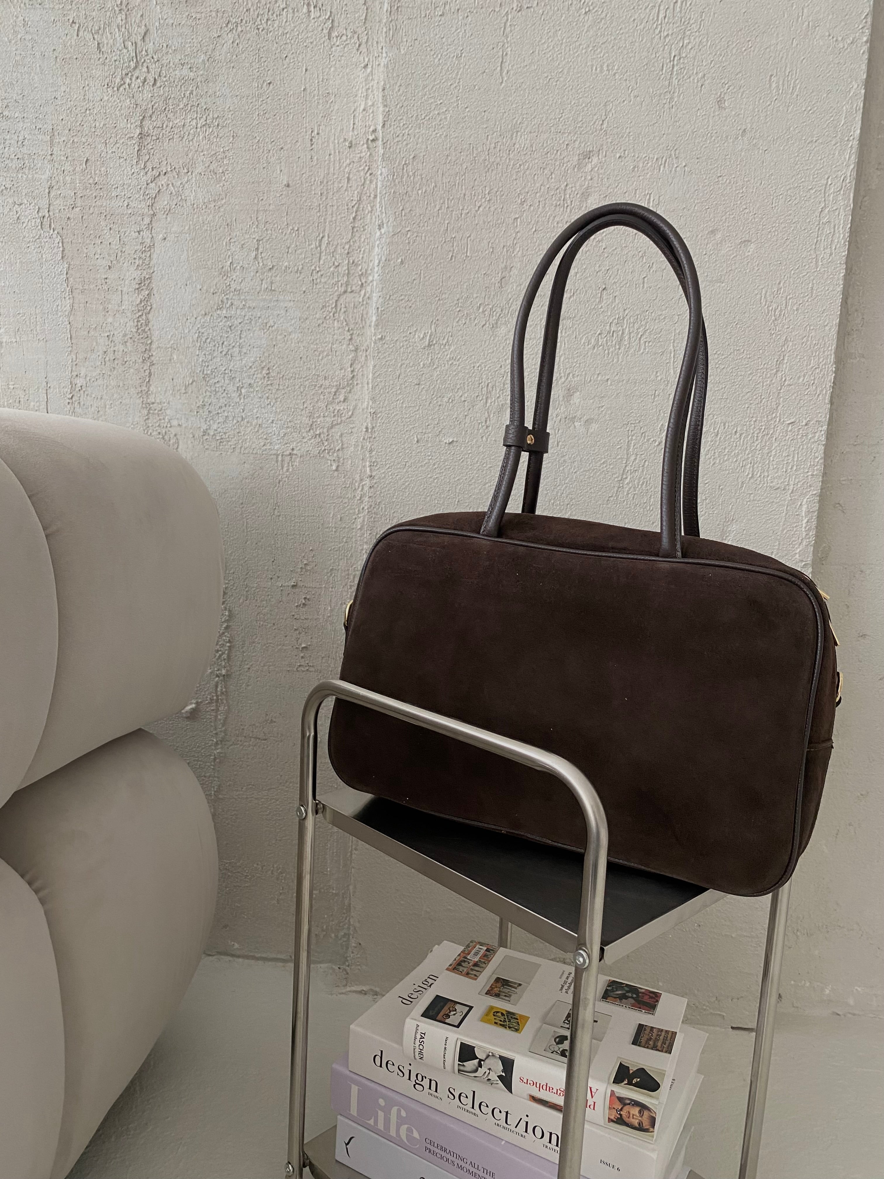 Natūralios verstos odos rankinė „Emma Choco Soft“