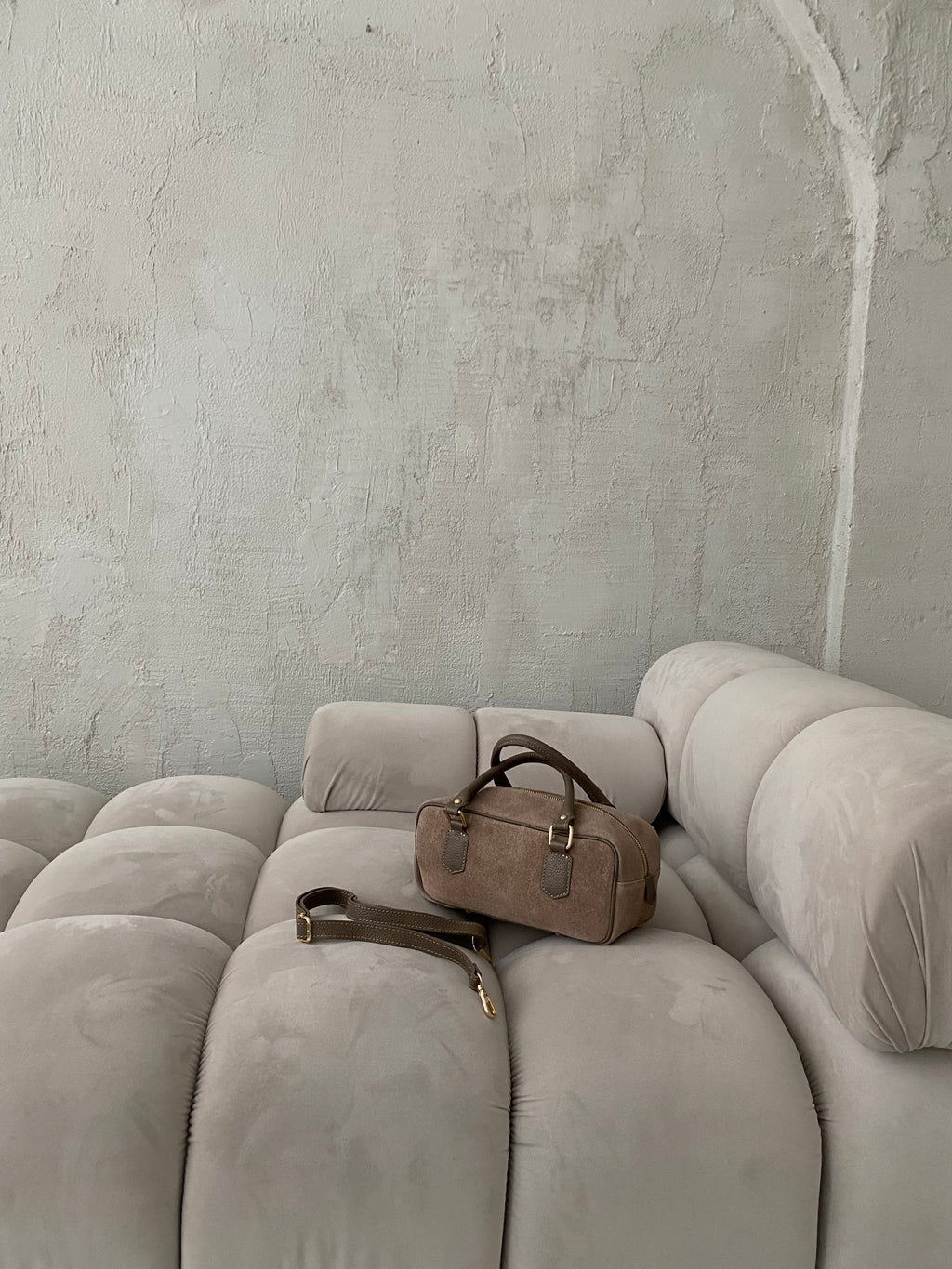 PREORDER: Natūralios verstos odos rankinė „Sofia Mocha“