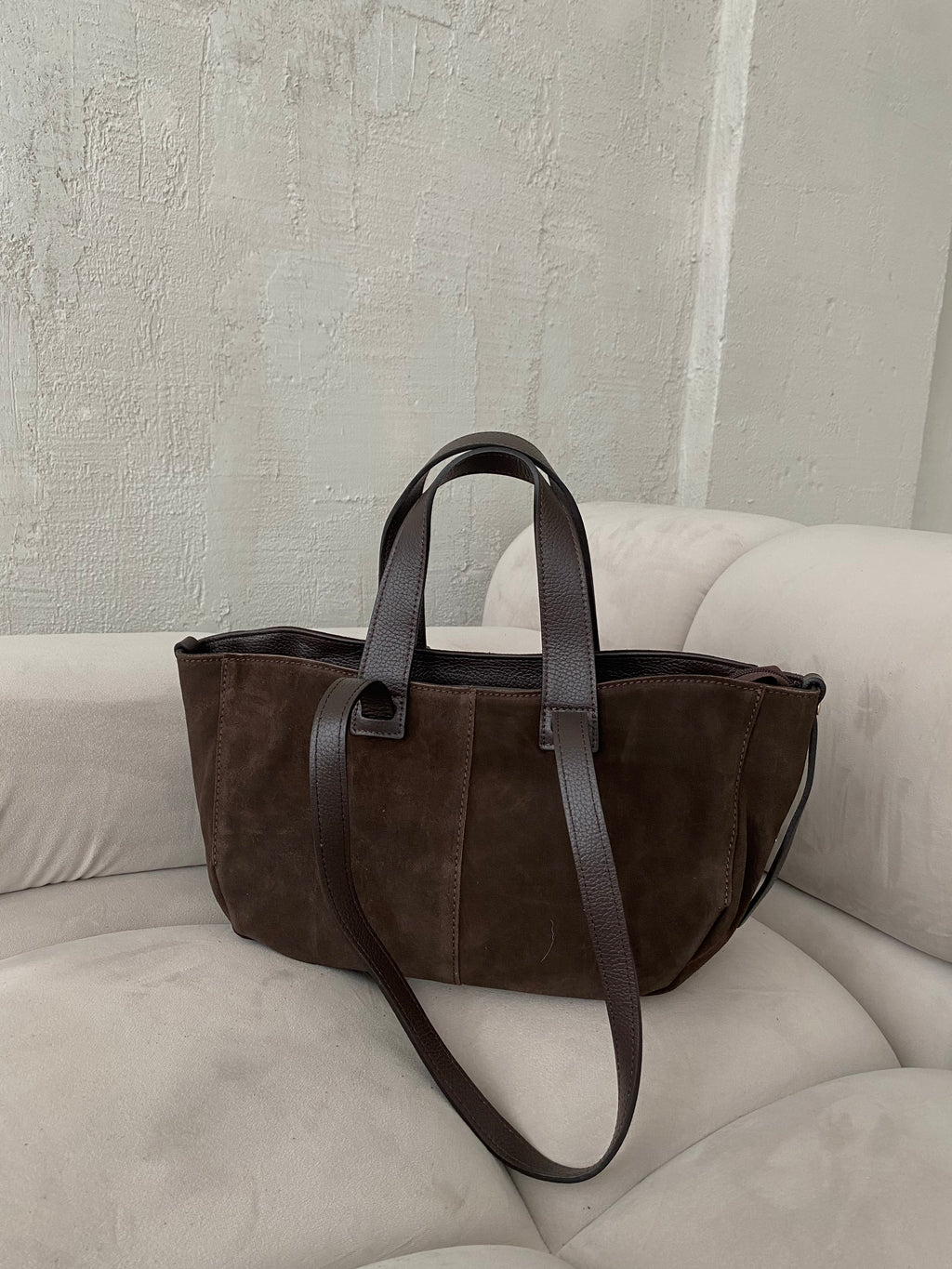 Natūralios verstos odos rankinė „Clara Choco“