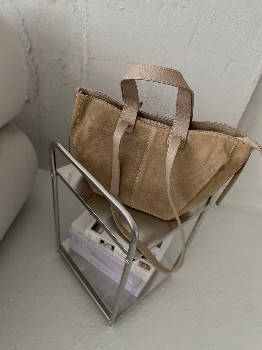 Natūralios verstos odos rankinė „Mocha“