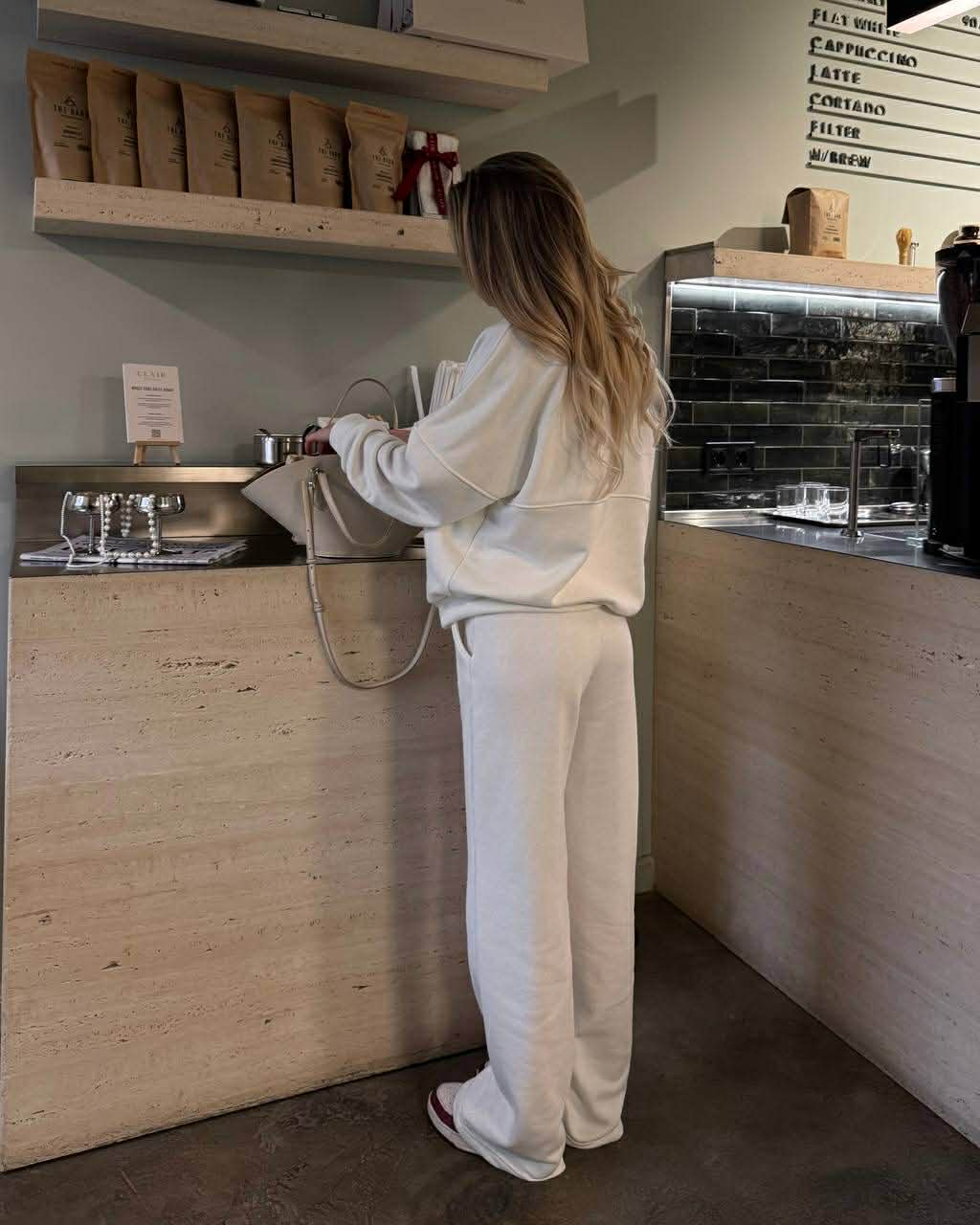 Baltas trisiūlės medvilnės kostiumas „Elowen Cotton Set“