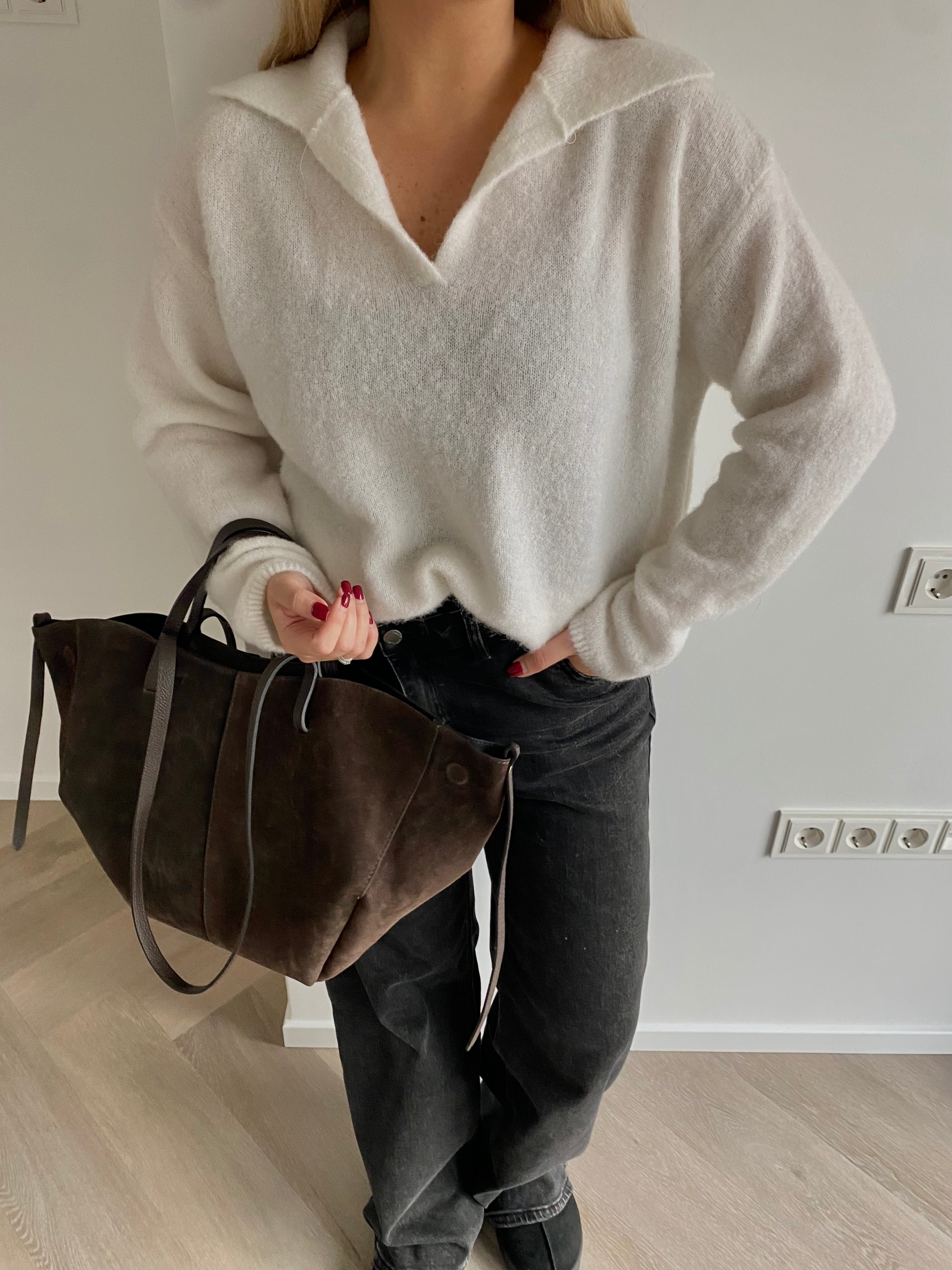 Baltas polo tipo megztinis su alpakos ir lamos vilna “White Alpaca Wool Polo Knit”