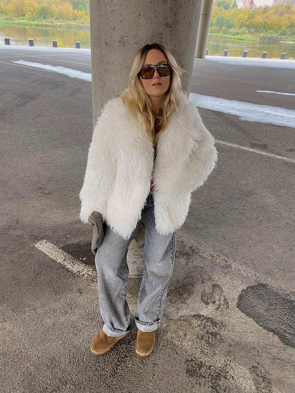 Dirbtiniai lamos kailiniai “White Snow”