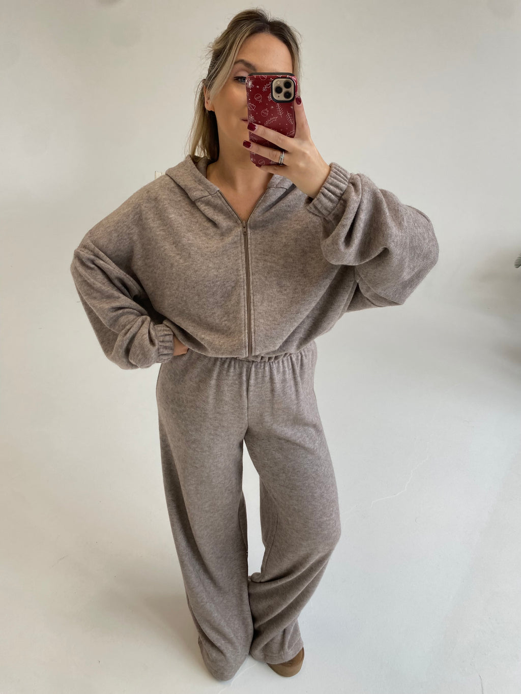 Šiltas megztas laisvalaikio komplektas su vilna “Wool Cozy Beige Set”