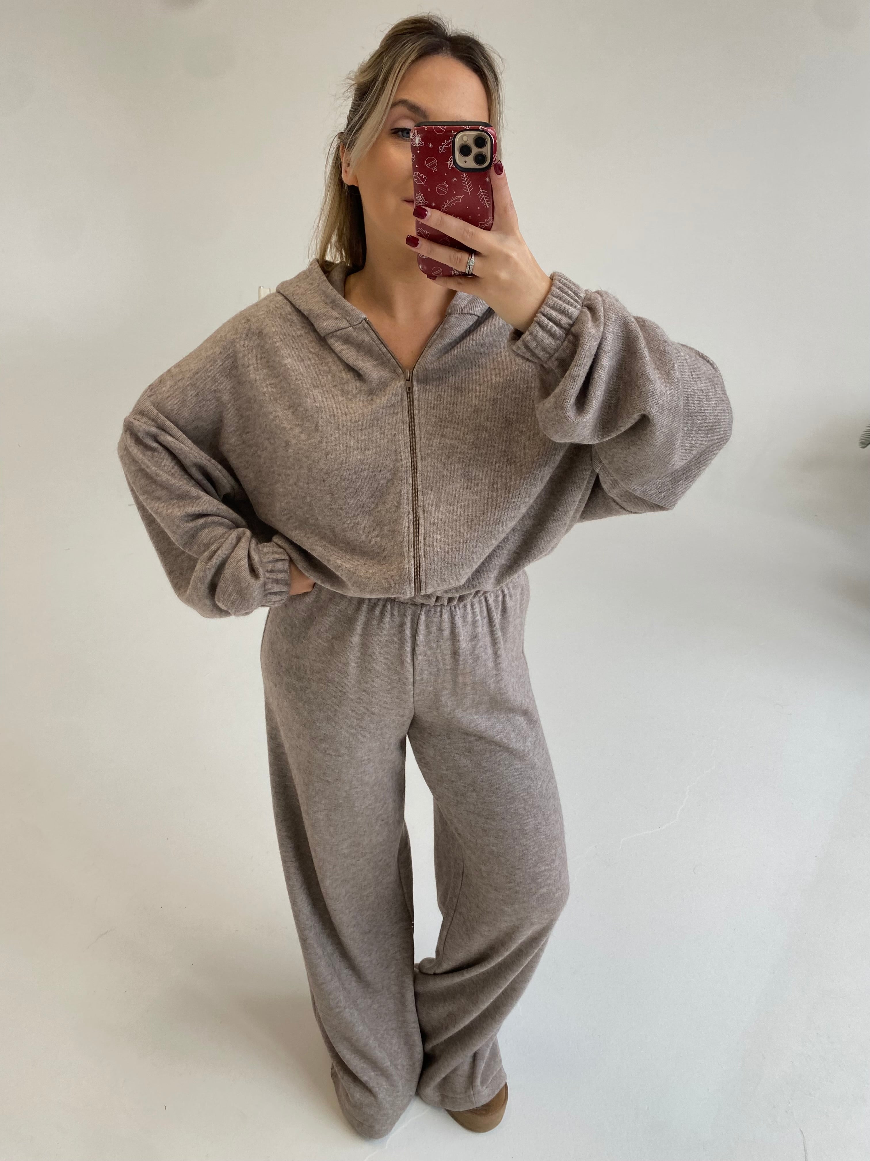 Šiltas megztas laisvalaikio komplektas su vilna “Wool Cozy Beige Set”