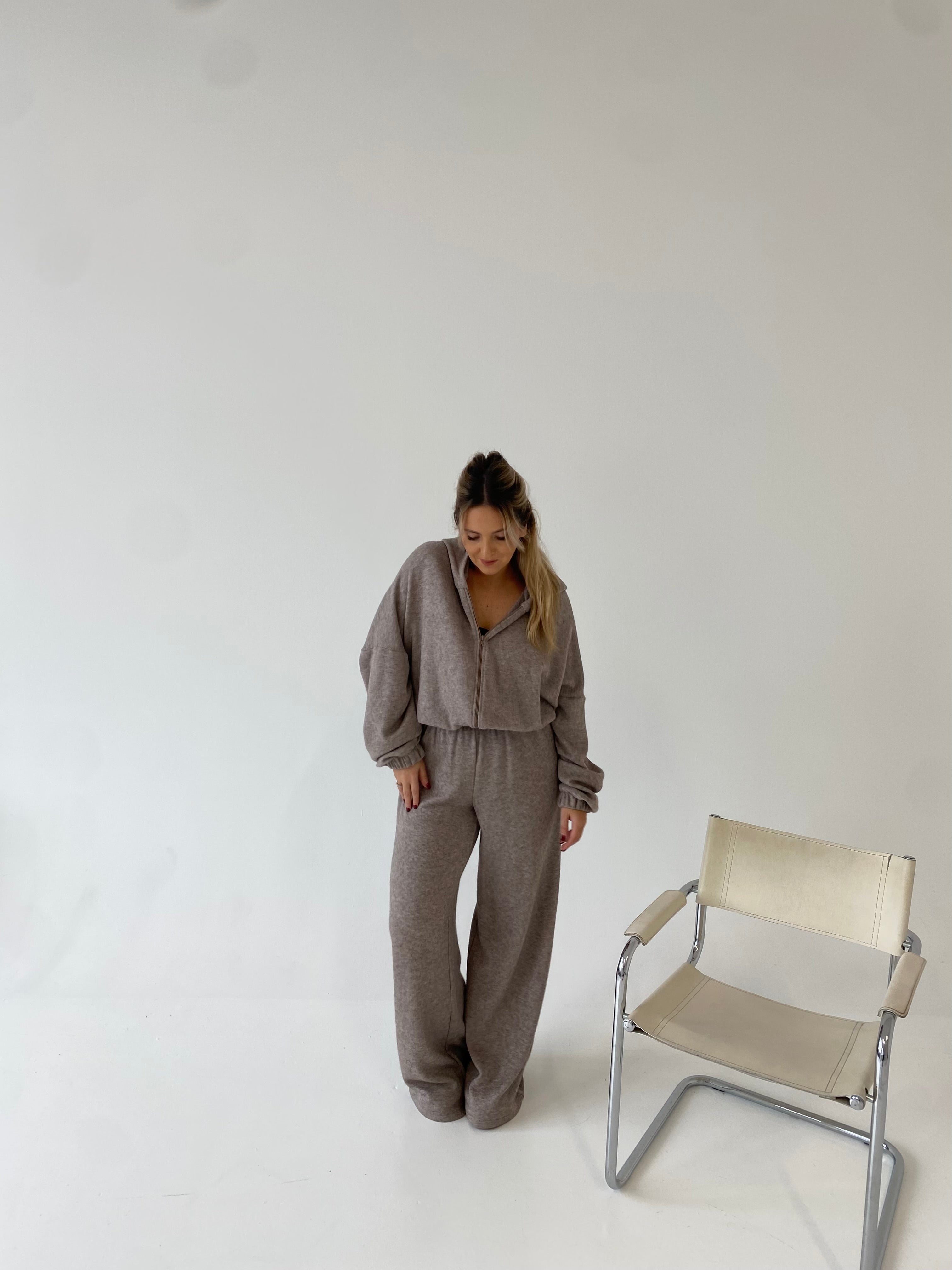 Šiltas megztas laisvalaikio komplektas su vilna “Wool Cozy Beige Set”