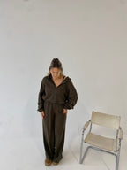 Šiltas megztas laisvalaikio komplektas su vilna “Wool Cozy Khaki Set”