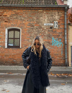 Juodas dirbtinio lamos kailio šalikas “Black Lama Faux Fur Scarf 2m”