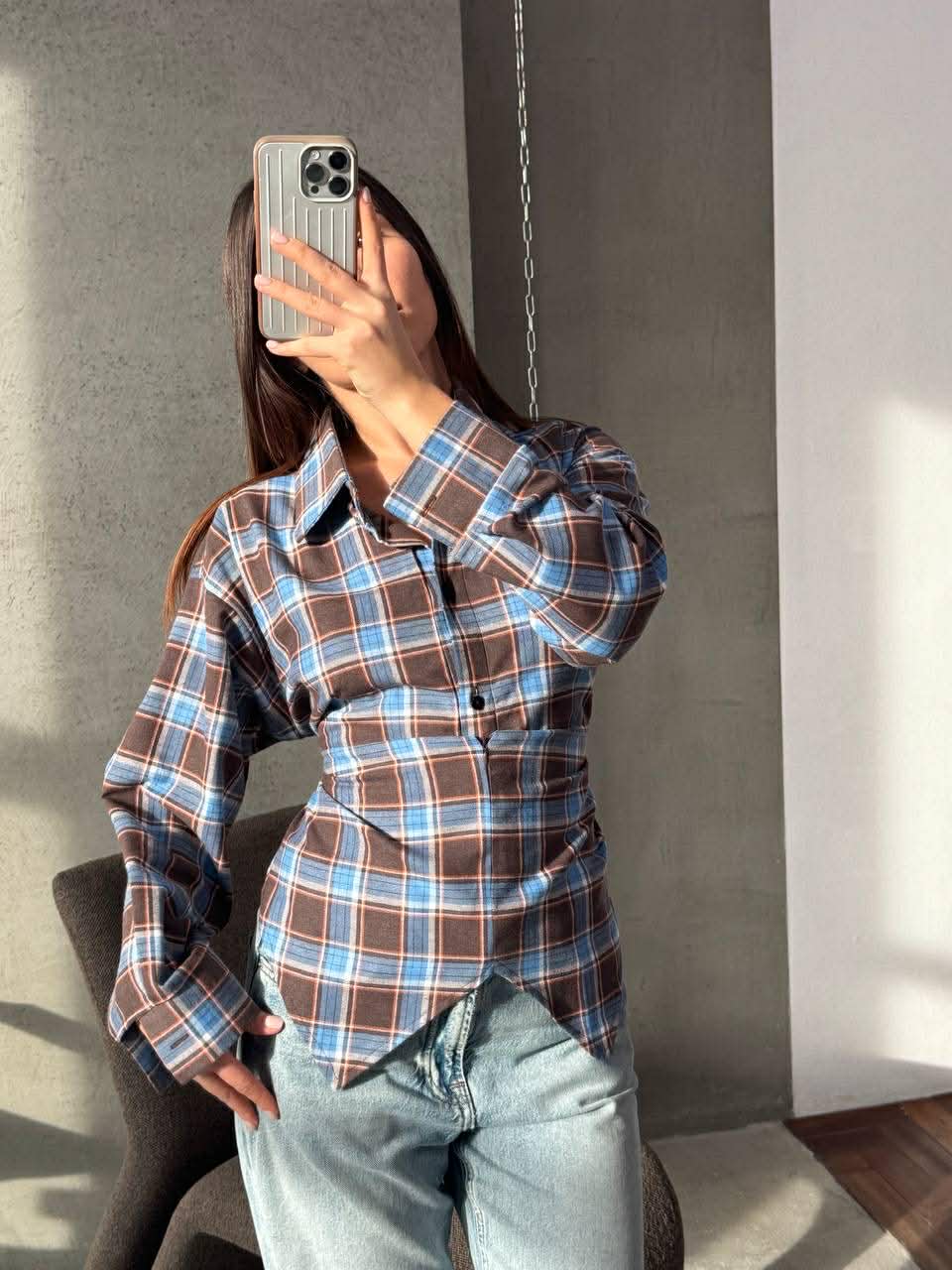 Languoti rudi su mėlynu įliemenuoti marškiniai „Aurelia Tie Waist Shirt“