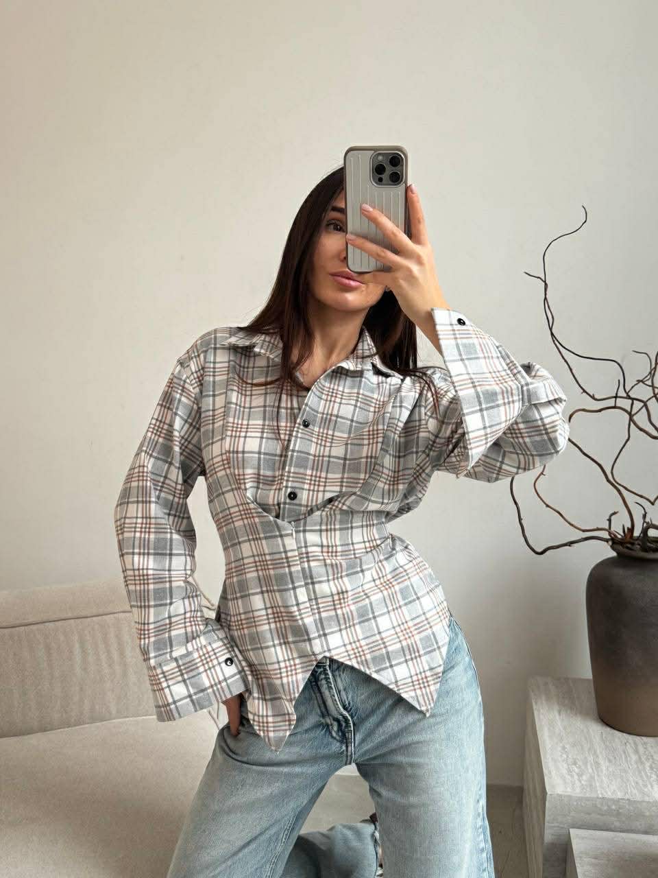 Languoti šviesiai pilki su nude įliemenuoti marškiniai „Aurelia Tie Waist Shirt“