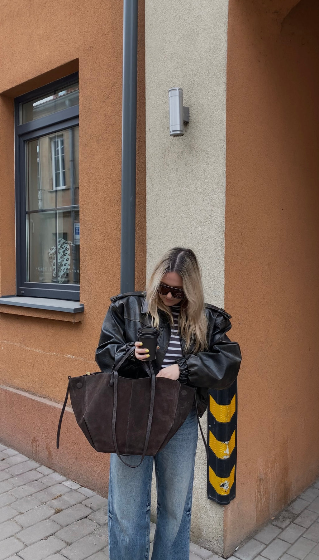 Natūralios verstos odos rankinė “Suede Classic Bag”