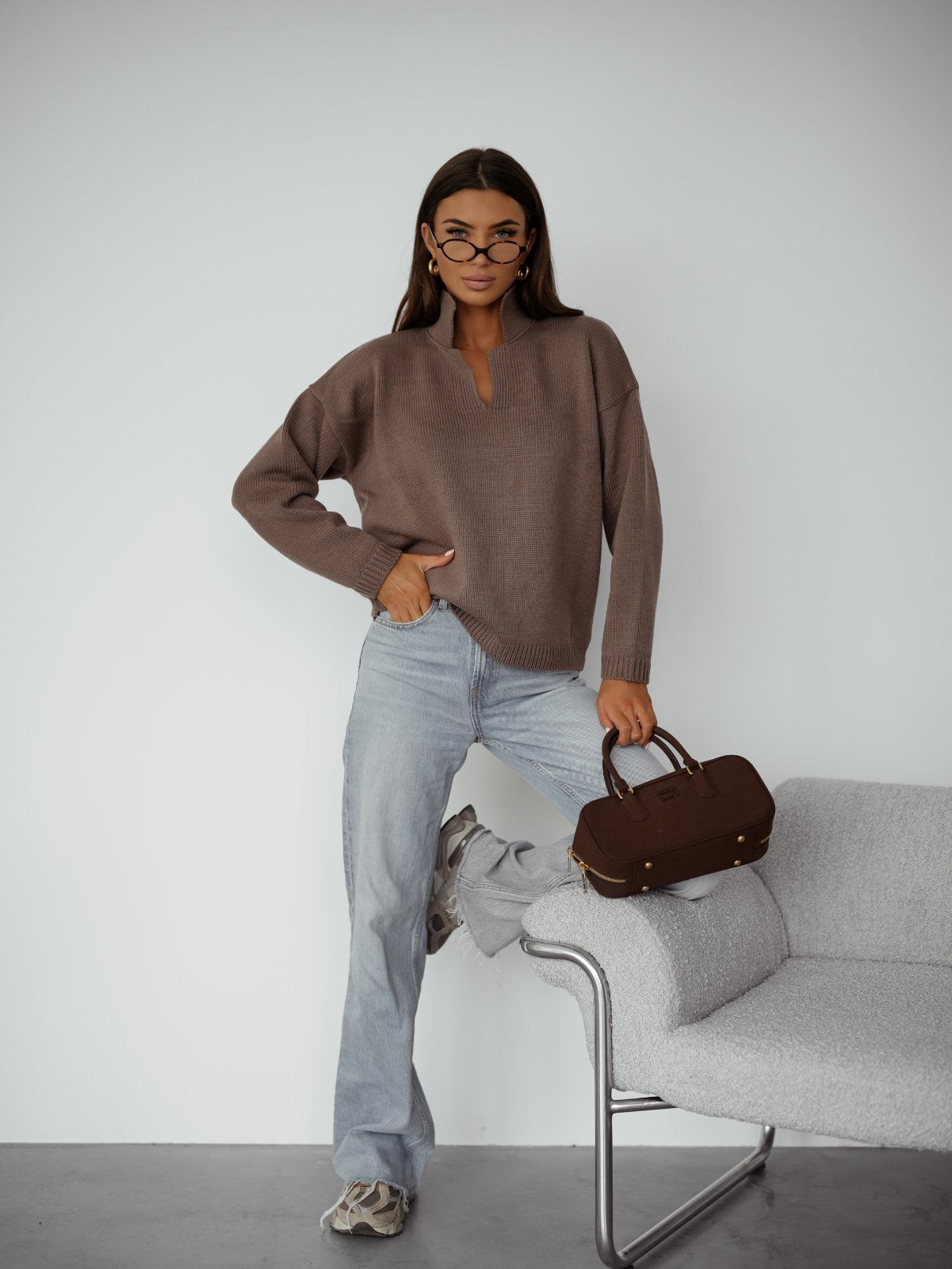 Šokoladinis polo tipo megztinis “Polo Knit Chocolate”