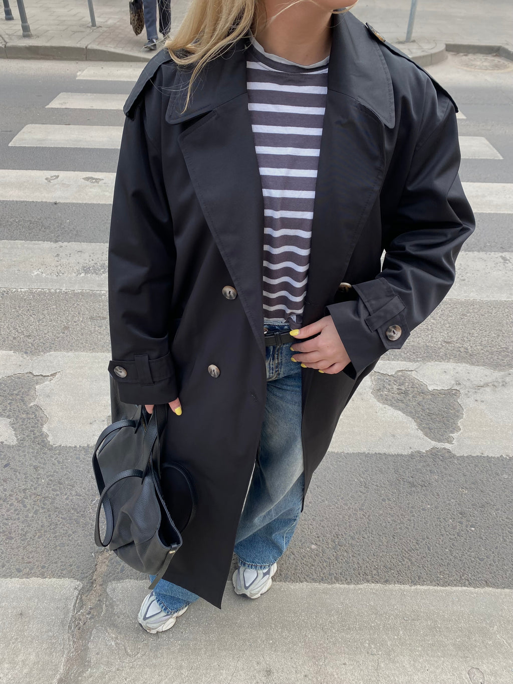 Juodas premium ilgas lietpaltis „Elysian Trench Coat“
