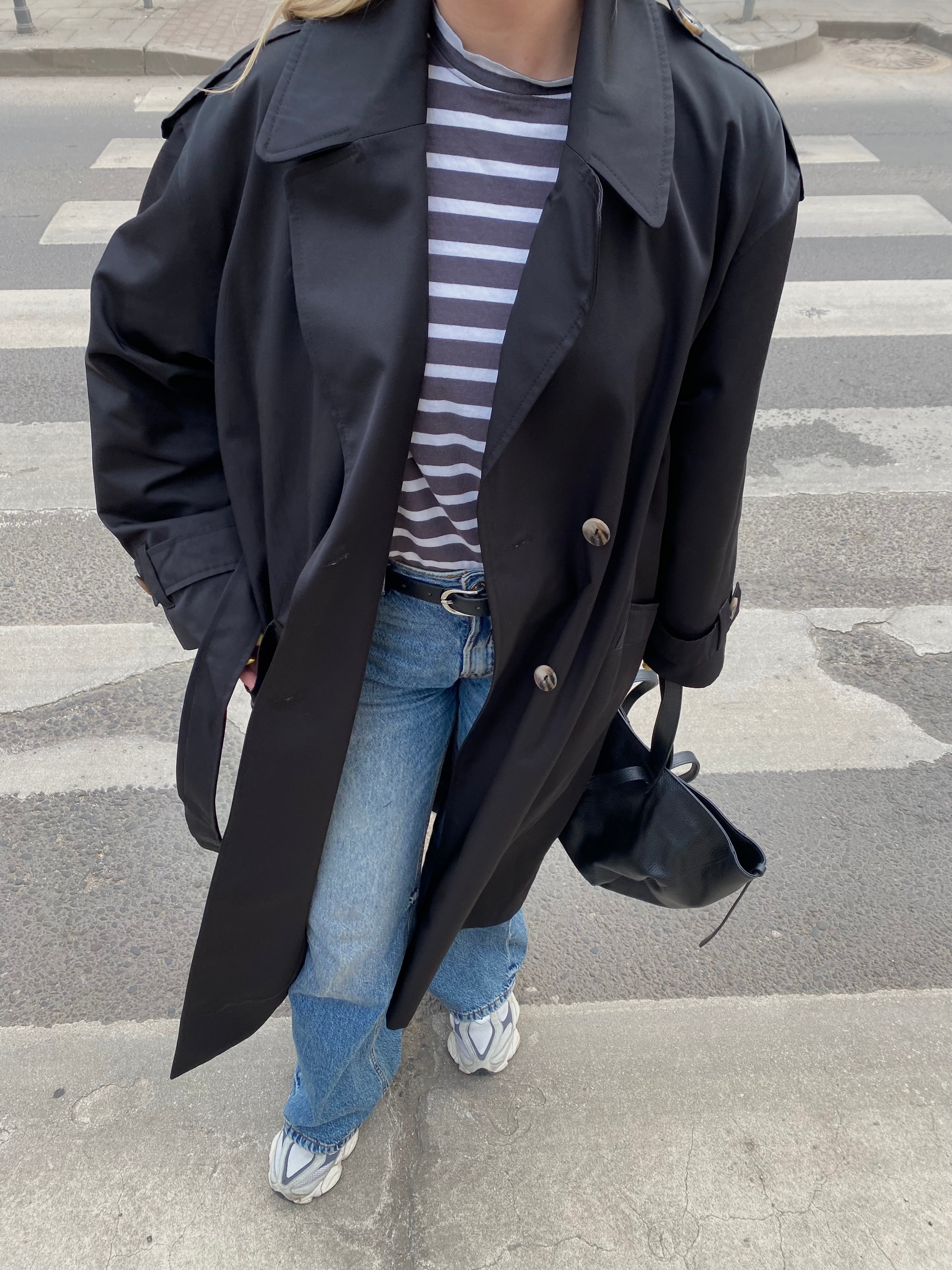 Juodas premium ilgas lietpaltis „Elysian Trench Coat“