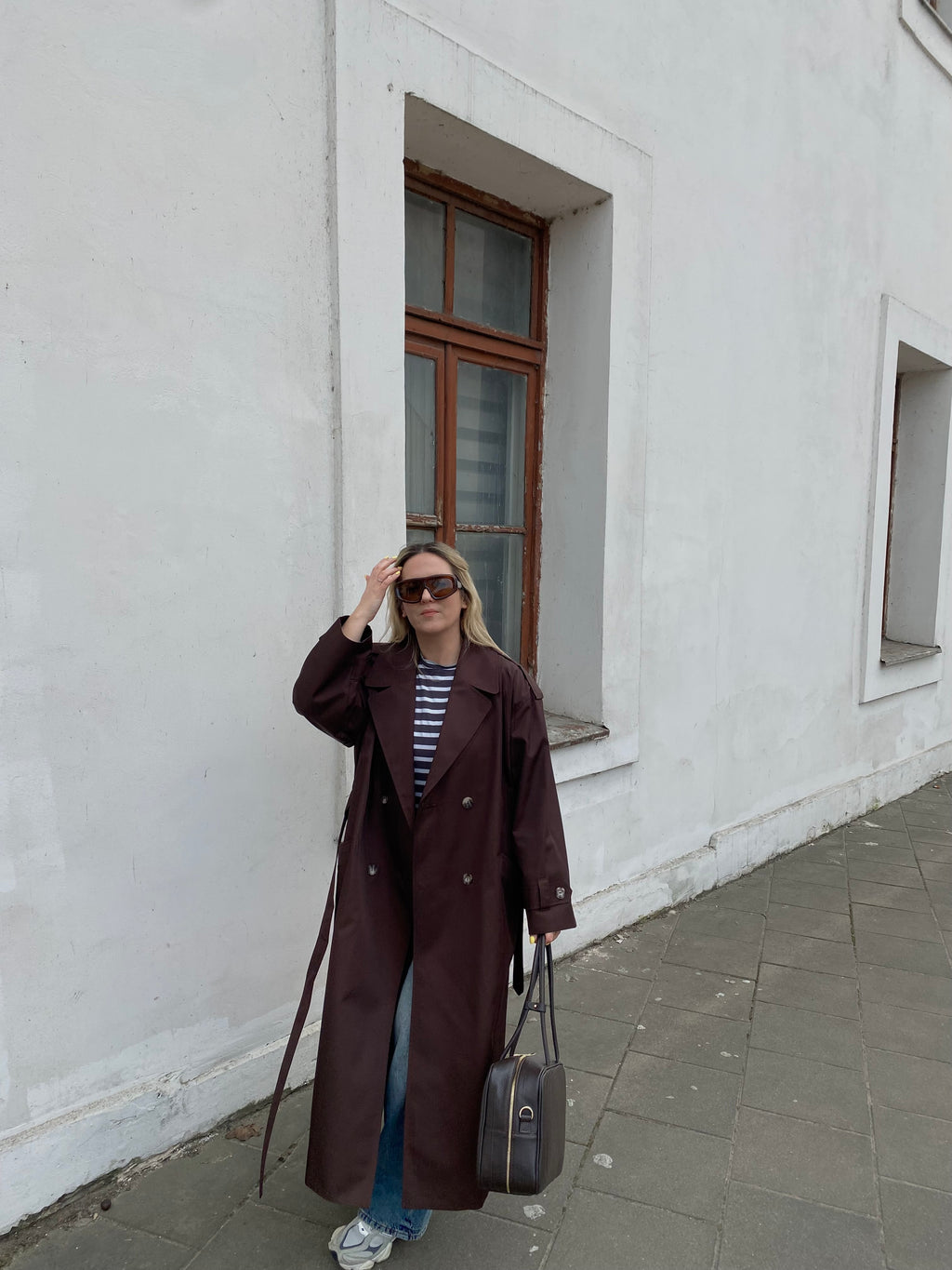 Šokoladinis premium ilgas lietpaltis „Elysian Trench Coat“