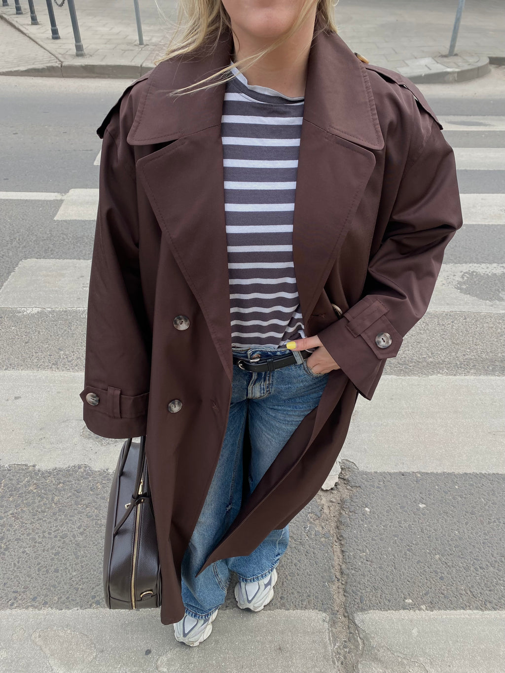 Šokoladinis premium ilgas lietpaltis „Elysian Trench Coat“