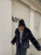 Juoda dirbtinio kailio bucket hat kepurė “Black Luxe Faux Fur Bucket Hat”