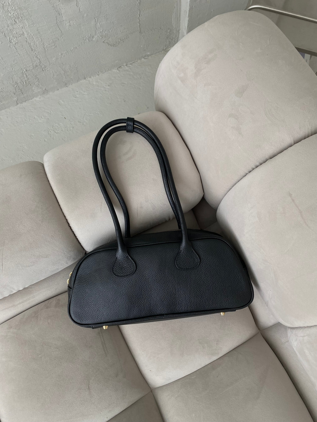 PREORDER: Natūralios odos rankinė juoda „Arden  Leather Bag“