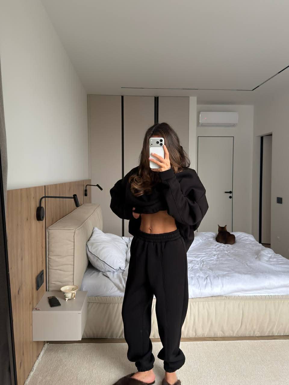 Juodas pašiltintas laisvalaikio komplektas su gobtuvu „Black Oversize Hoodie Lounge Set“