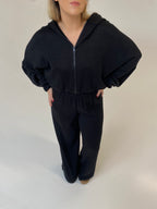 Šiltas megztas laisvalaikio komplektas su vilna “Wool Cozy Black Set”