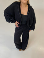 Šiltas megztas laisvalaikio komplektas su vilna “Wool Cozy Black Set”