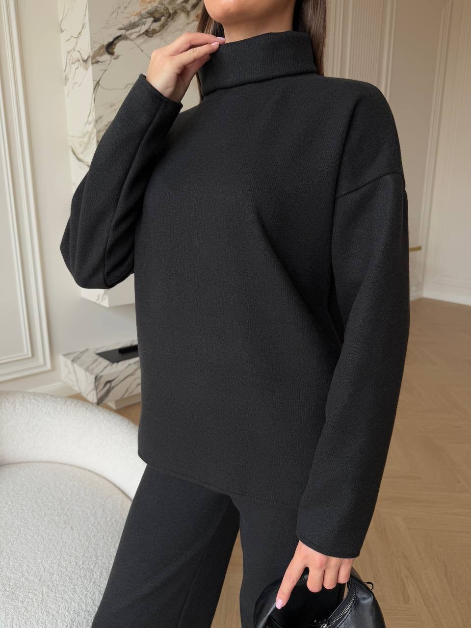 Juodas angoros kostiumas “Black Angora Cozy Set”