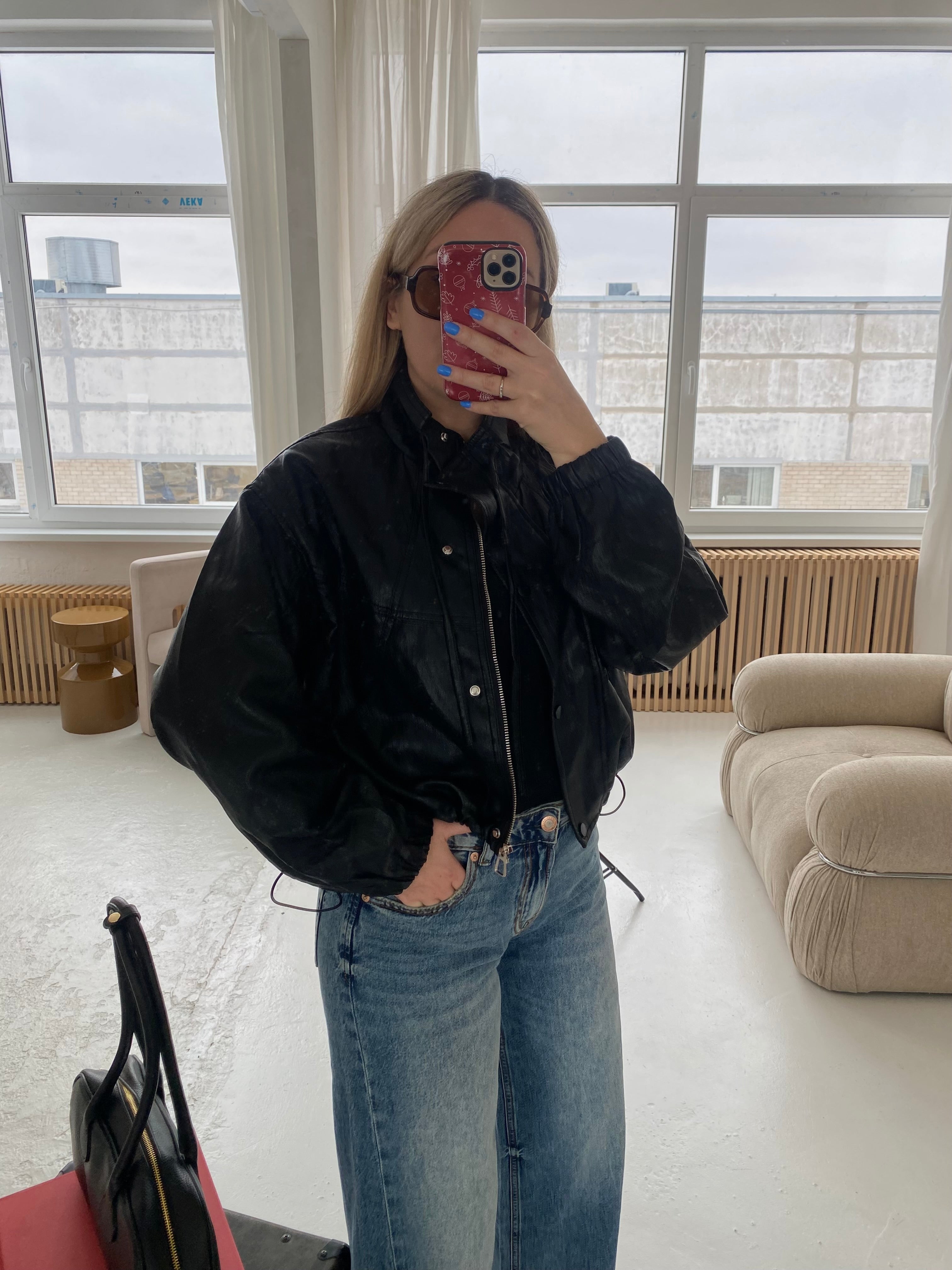 Juoda bomber tipo dirbtinės odos striukė „Monroe Bomber“