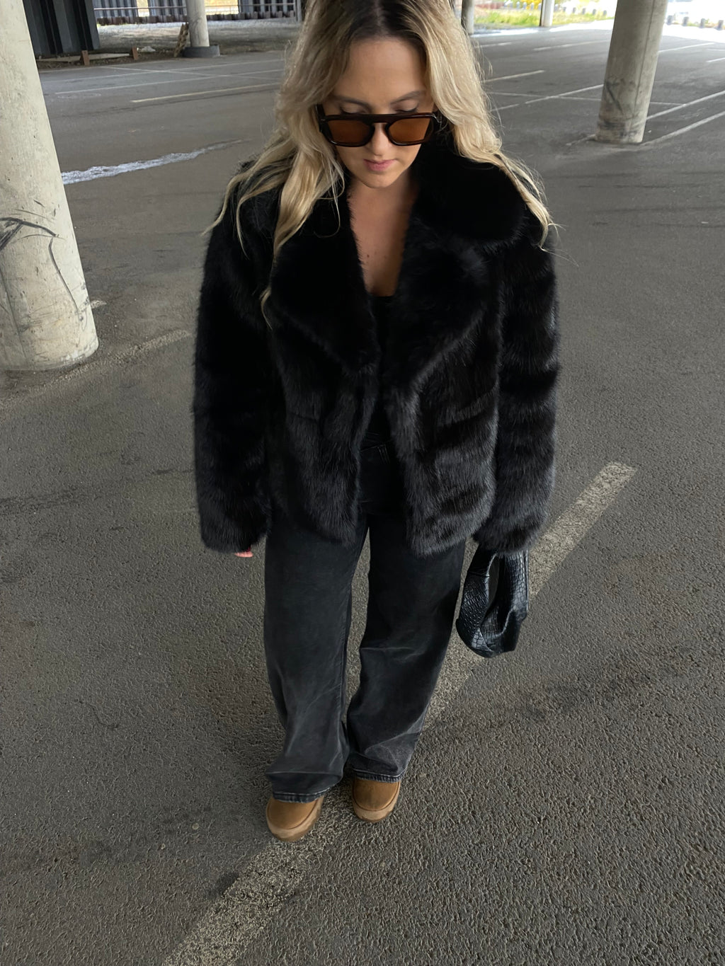 Dirbtiniai kailiniai “Elegant Touch”