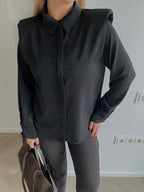 Juodi marškiniai su petukais “Power Shirt Black”