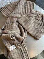 Kapučino šaliko ir kepurės komplektas su kašmyru “Cappuccino Pure Cashmere Set”