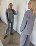 Pilkas megztas kostiumėlis su vilna ir kašmyru “Grey CashBlend Set”