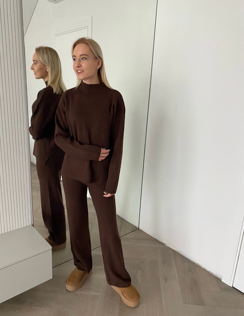Šokoladinis megztas kostiumėlis su vilna ir kašmyru “Chocolate CashBlend Set”