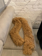 Kreminis–smėlio lamos dirbtinio kailio šalikas “Cream Sand Lama Faux Fur Scarf 2m”