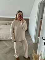 Kreminis kostiumėlis su vilna “Cream Wool Lounge Set”