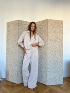 Laisvalaikio komplektas su polo tipo megztiniu – “Soft Polo Lounge Set – Cream”