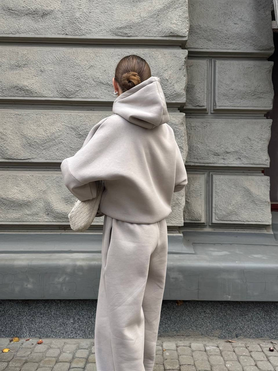 Kreminis oversized laisvalaikio kostiumas su gobtuvu “Cream Hoodie Oversize Set”