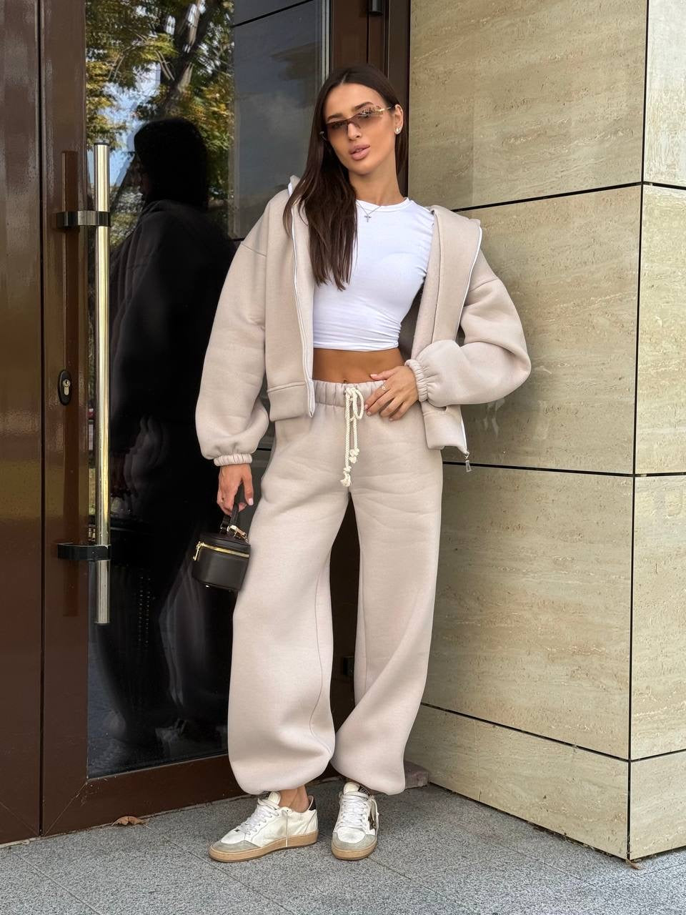 Kreminis zip kostiumas “Cream Urban Zip Set”