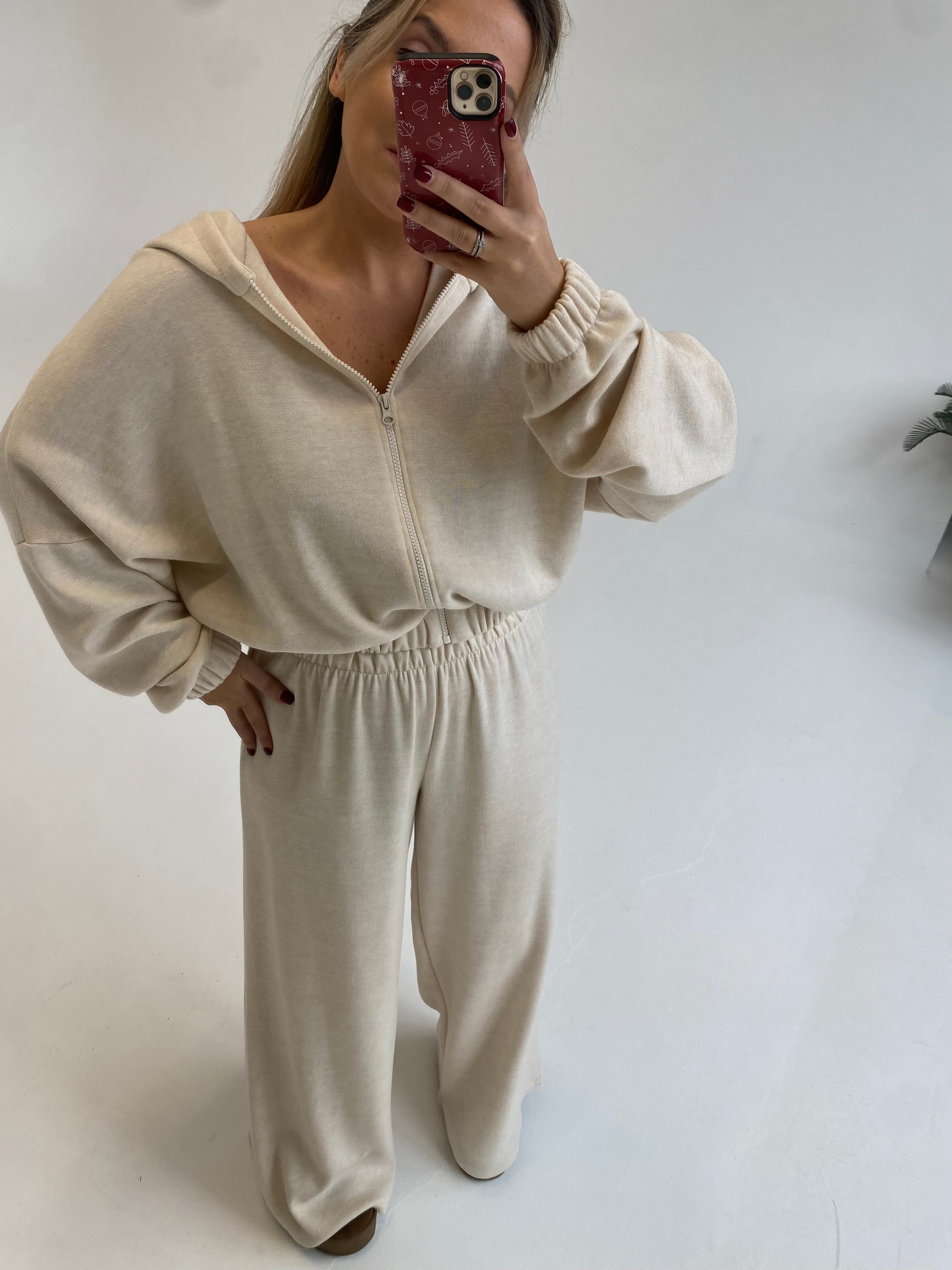 Šiltas megztas laisvalaikio komplektas su vilna “Wool Cozy Cream Set”