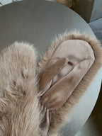 Rudos dirbtinio kailio kumštinės pirštinės “Brown Cozy Faux Fur Mittens”