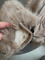 Rudos dirbtinio kailio kumštinės pirštinės “Brown Cozy Faux Fur Mittens”