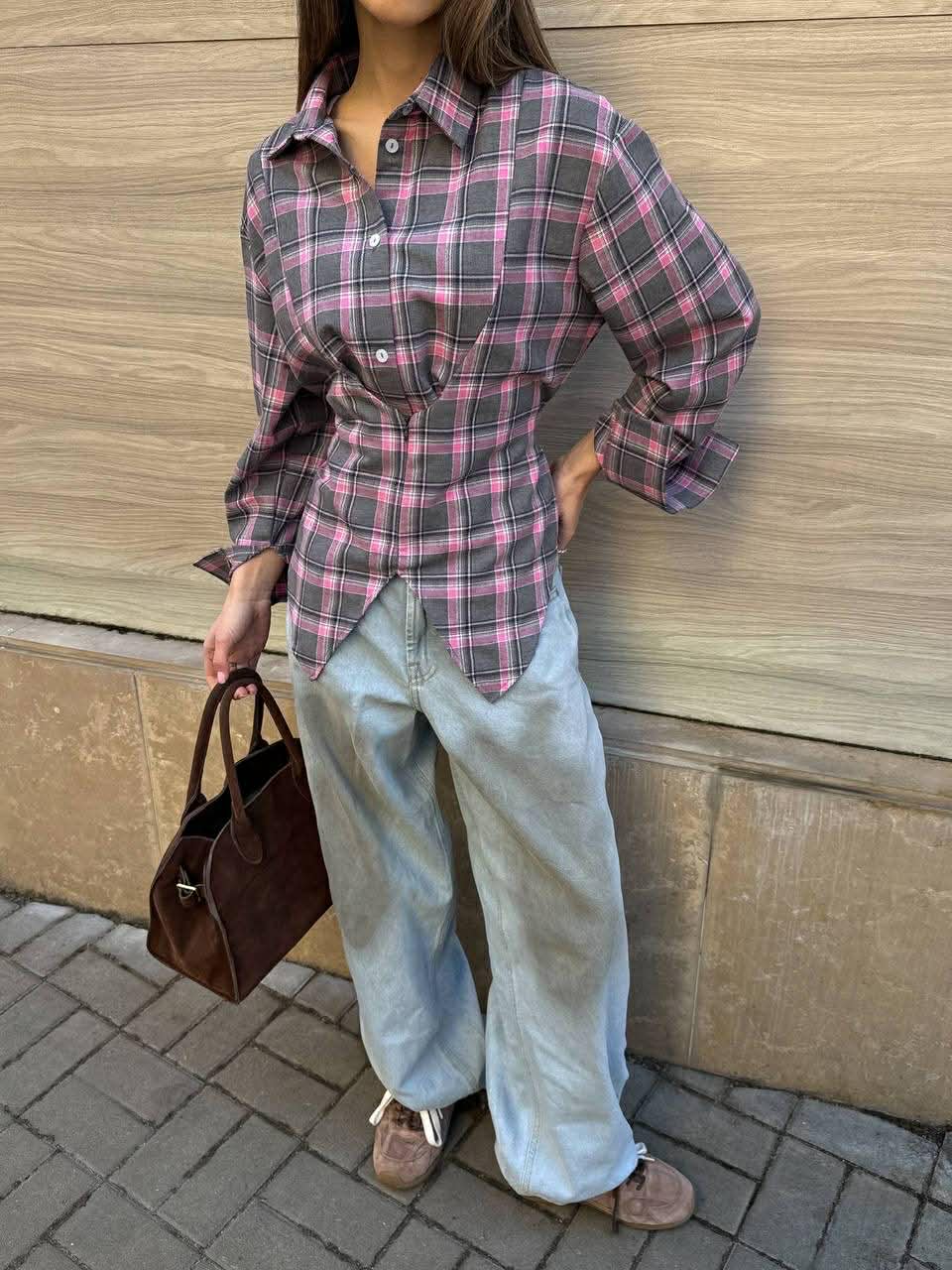 Languoti pilki su rožiniu įliemenuoti marškiniai „Aurelia Tie Waist Shirt“