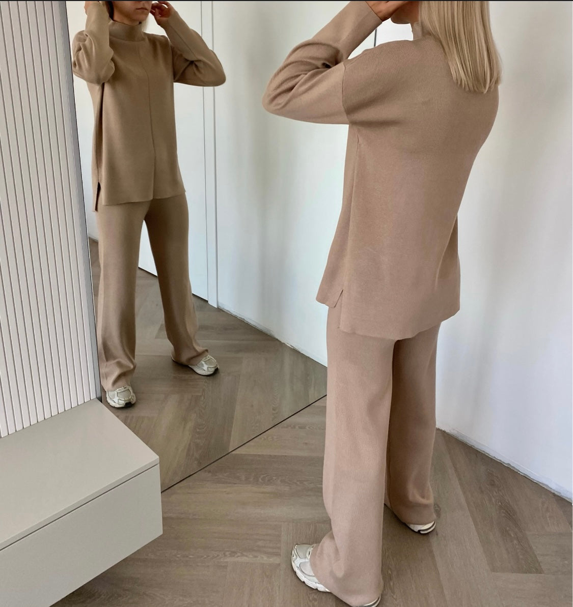 Beige viskozės ir medvilnės kostiumėlis “Beige Soft Blend Set”